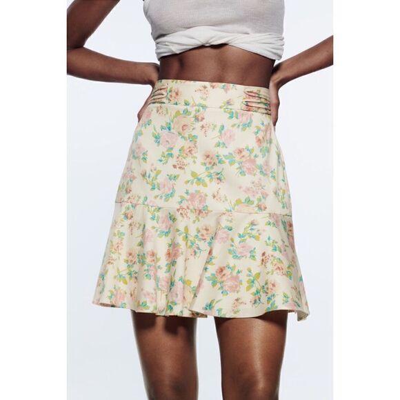 NWOT Zara High Waisted Flounced Hem Floral Print Mini Skirt, Size Large - Picture 5 of 14